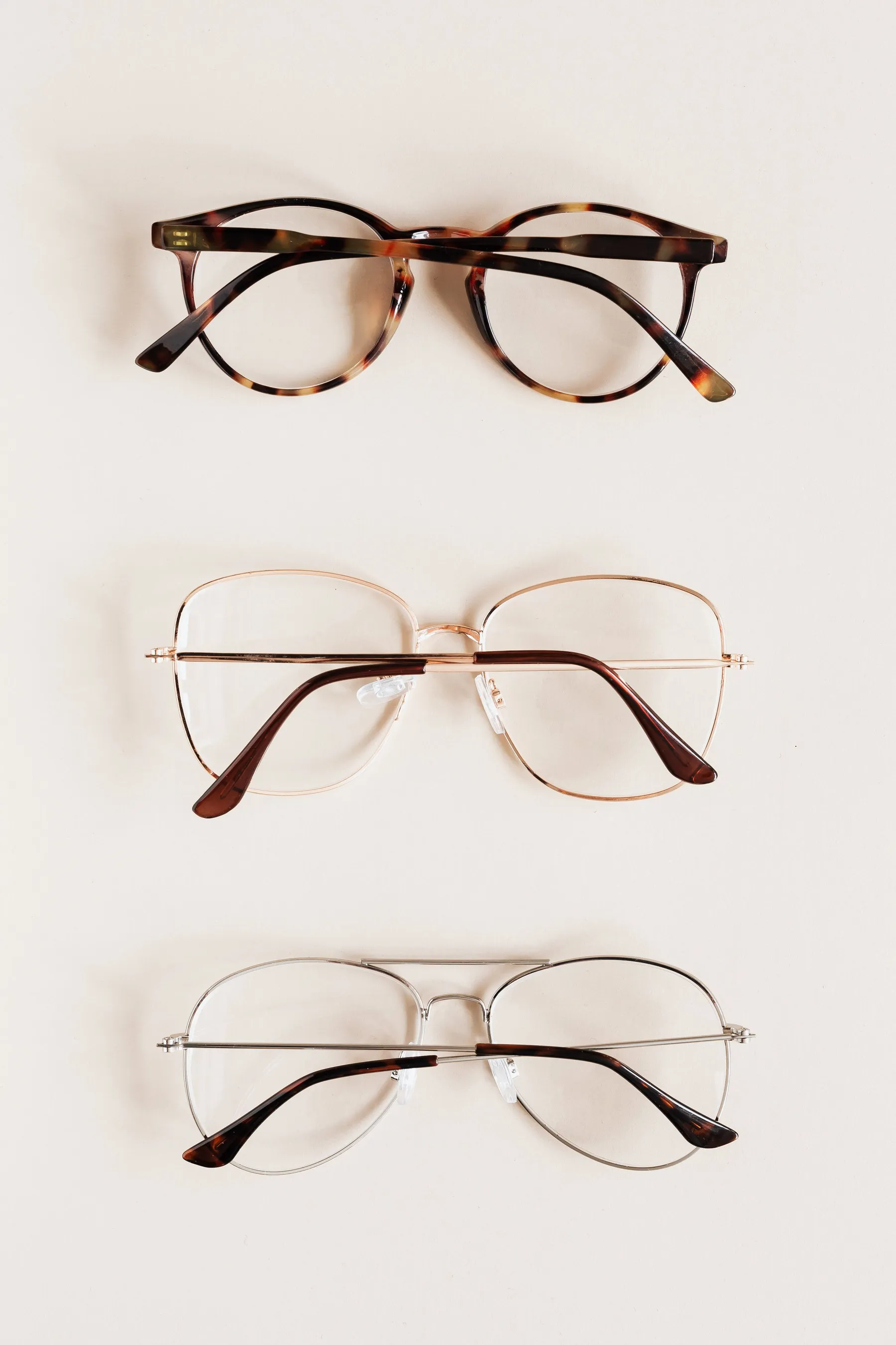 The glasses wardrobe: building one over time